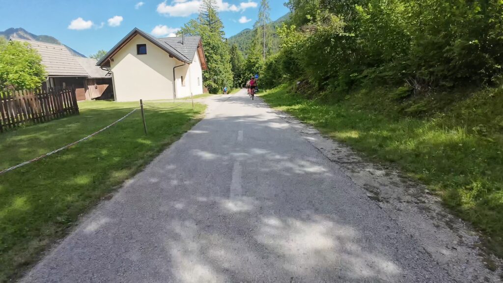 CH0053 belopeska jezera jesenice 035