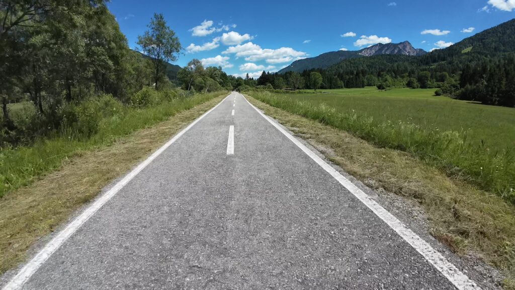 CH0054 jesenice planica belopeska jesenice 104