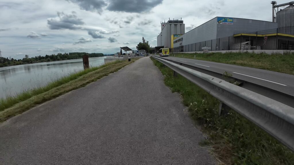 CH0063 aschach linz 001