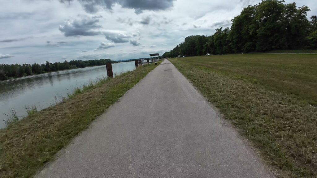 CH0063 aschach linz 002