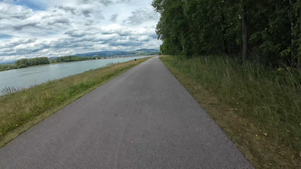 CH0063 aschach linz 025