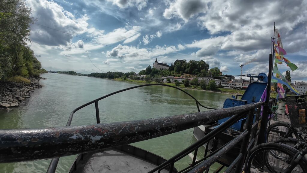 CH0063 aschach linz 037