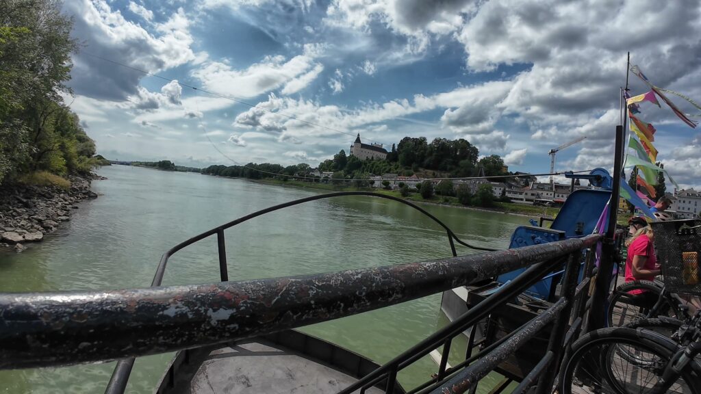 CH0063 aschach linz 038
