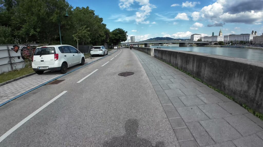 CH0063 aschach linz 066