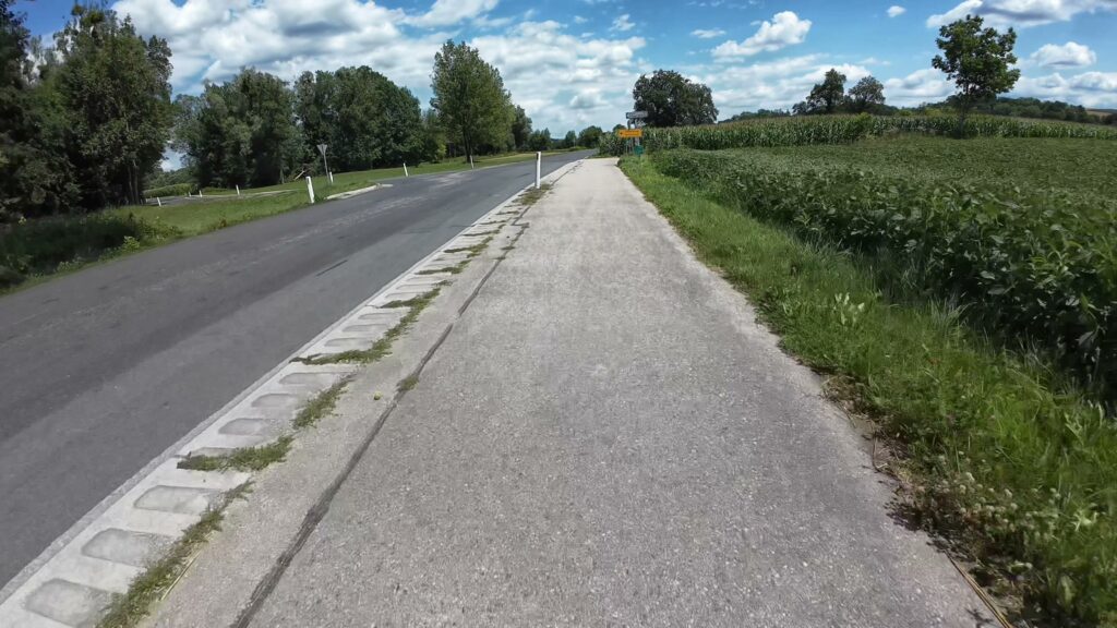 CH0071 013