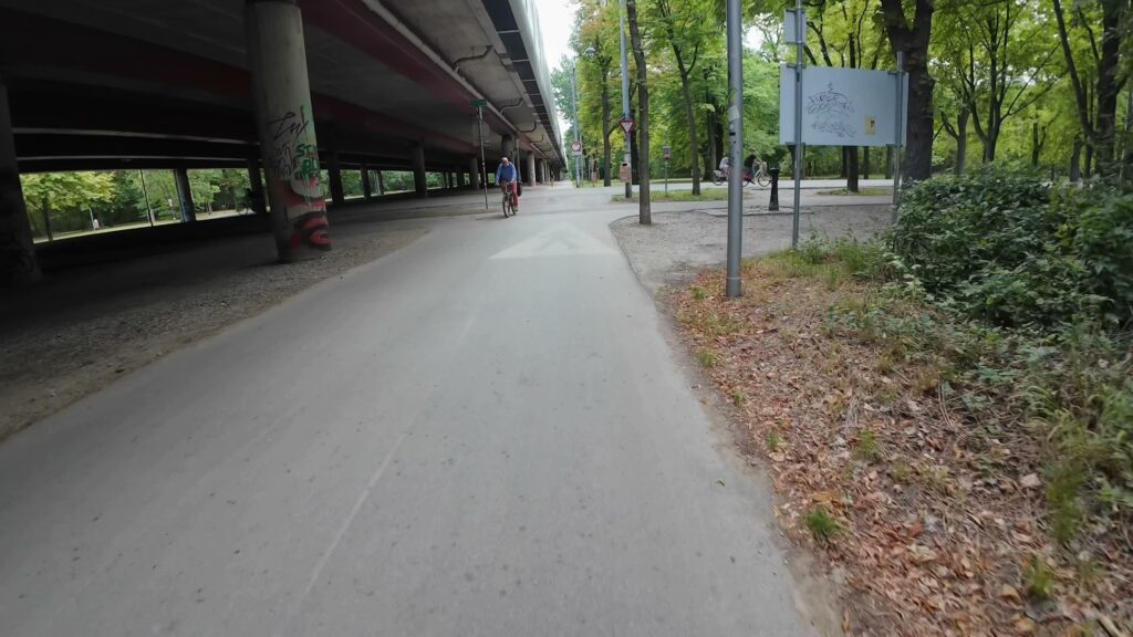 CH0083 009