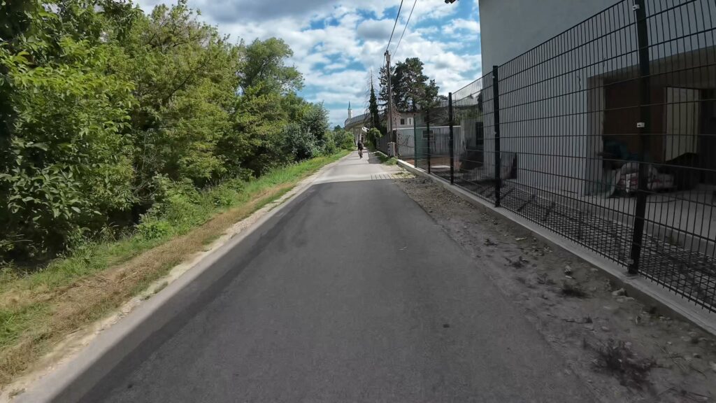 CH0083 032