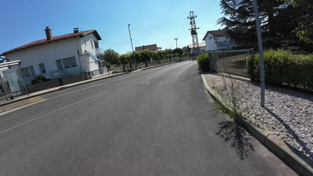 CH0099 006