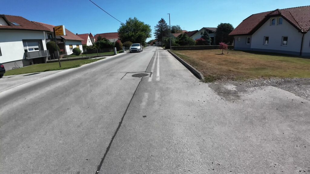 CH0099 010