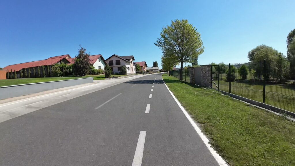 CH0099 011