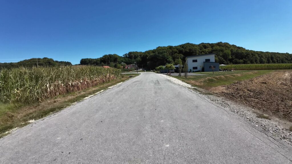 CH0099 022